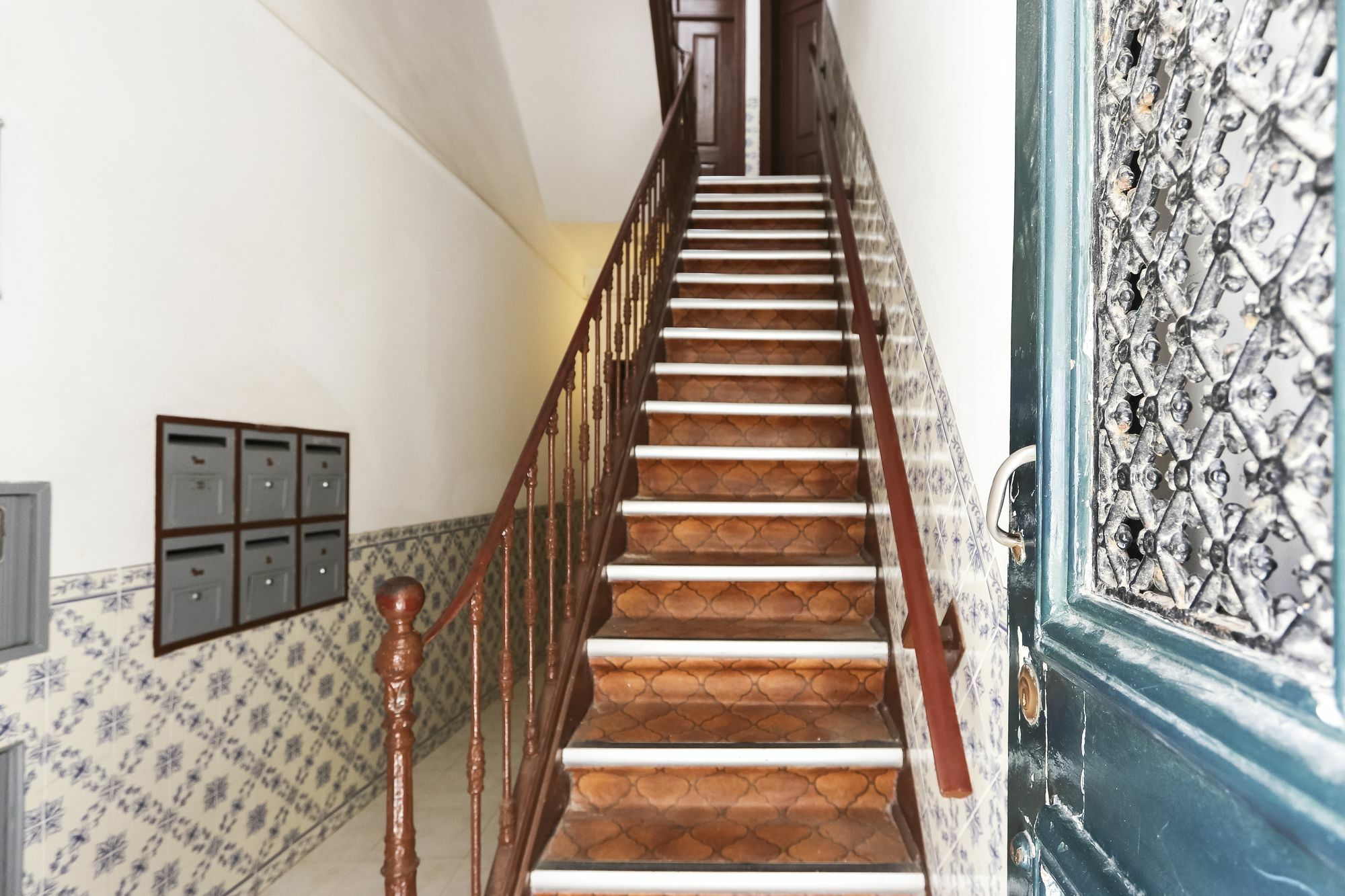 Ferienwohnung Typical Mouraria By Homing Lissabon Exterior foto